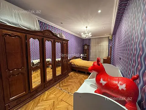 Satılır 2 otaqlı yeni tikili 110 m²