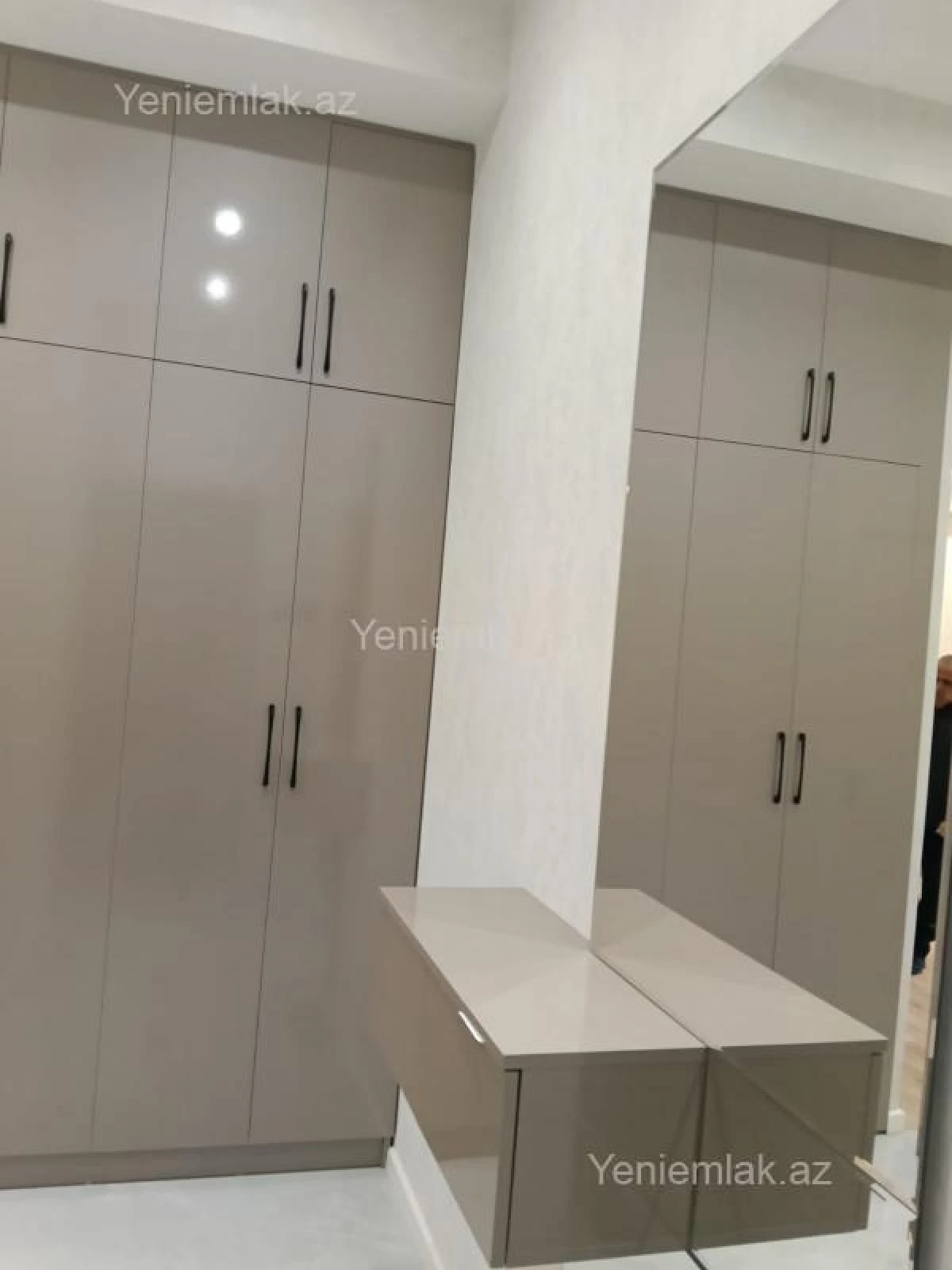 Satılır 2 otaqlı yeni tikili 91 m²