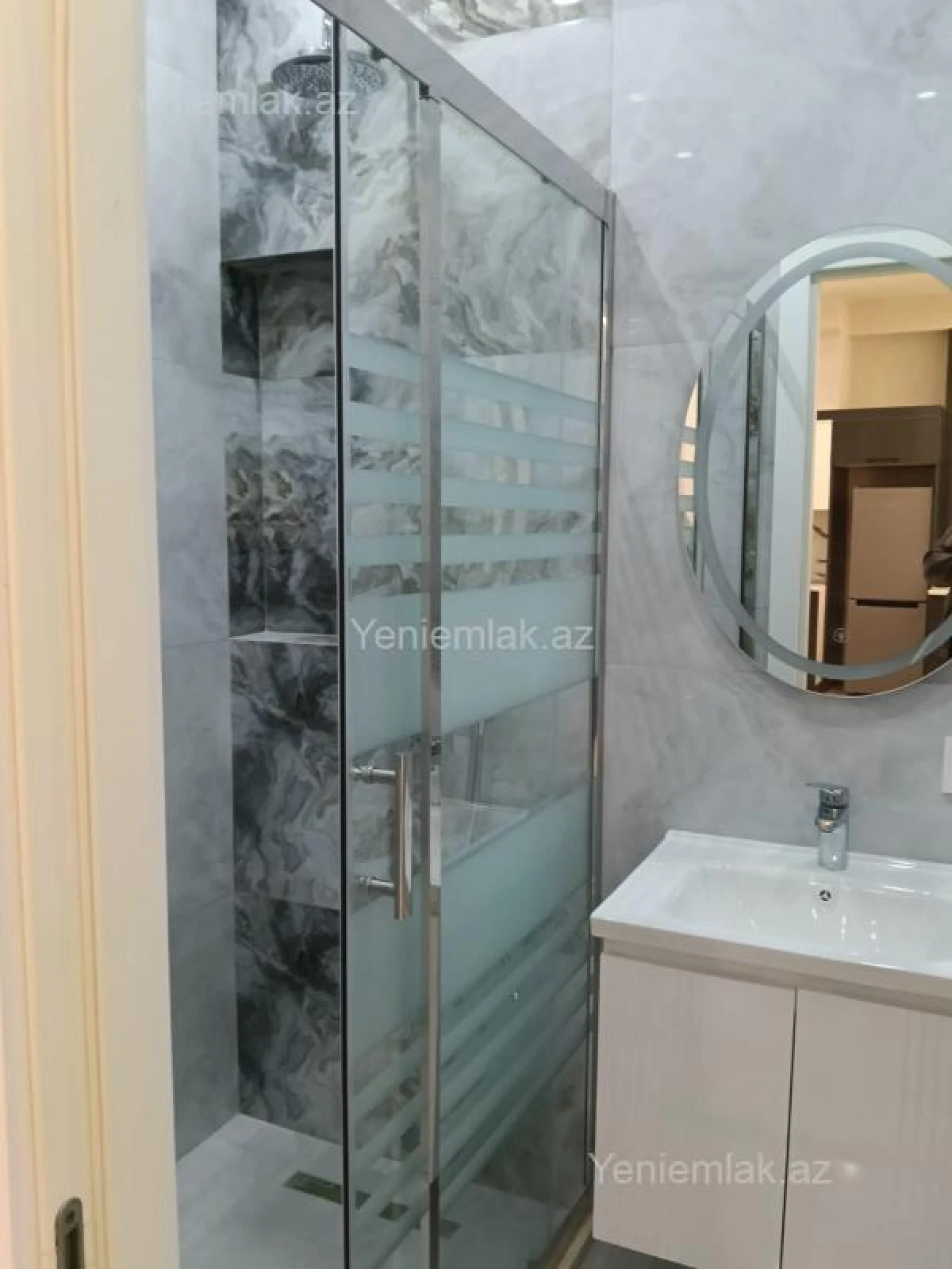 Satılır 2 otaqlı yeni tikili 91 m²