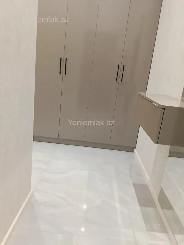 Satılır 2 otaqlı yeni tikili 91 m²