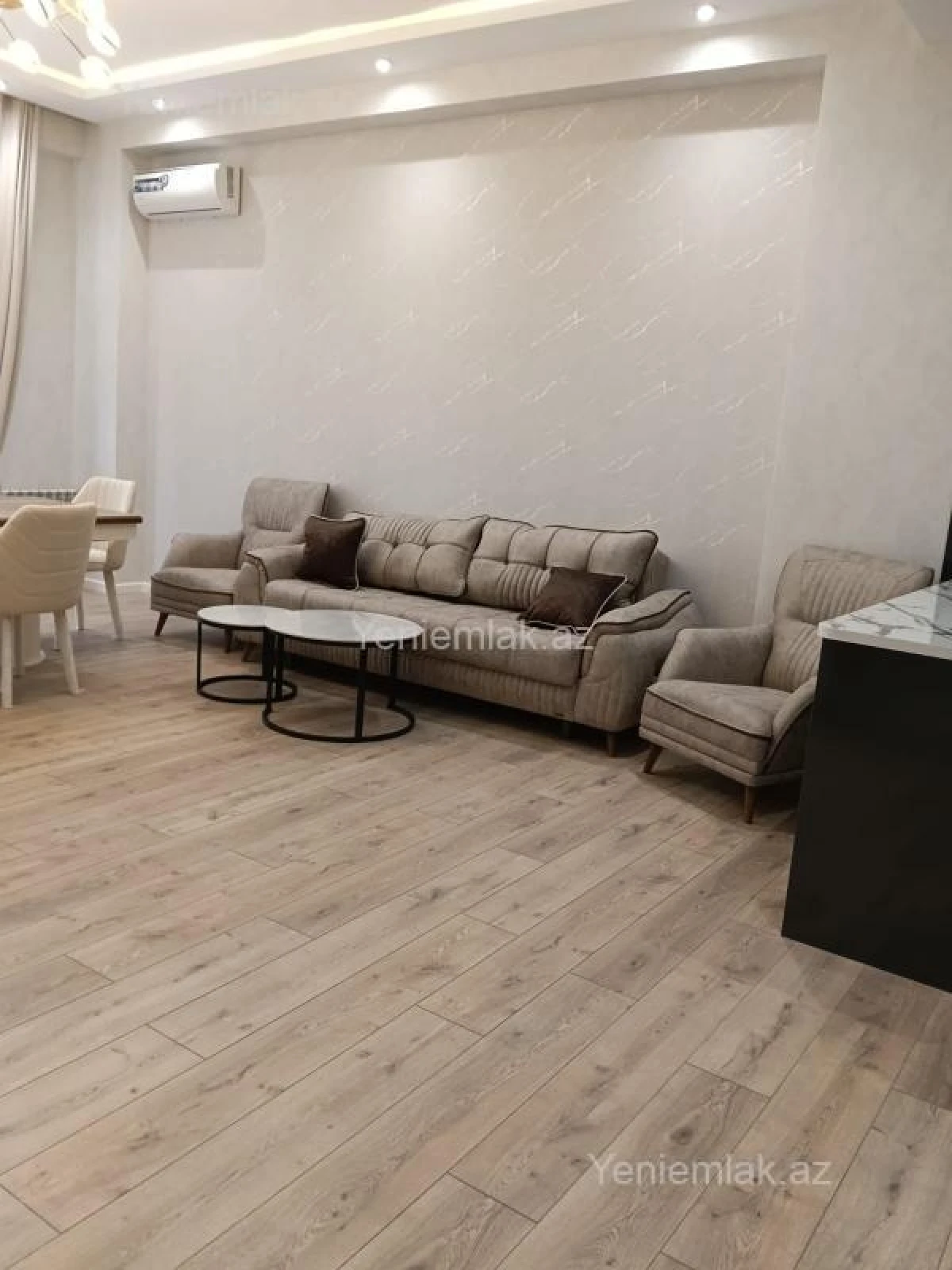 Satılır 2 otaqlı yeni tikili 91 m²