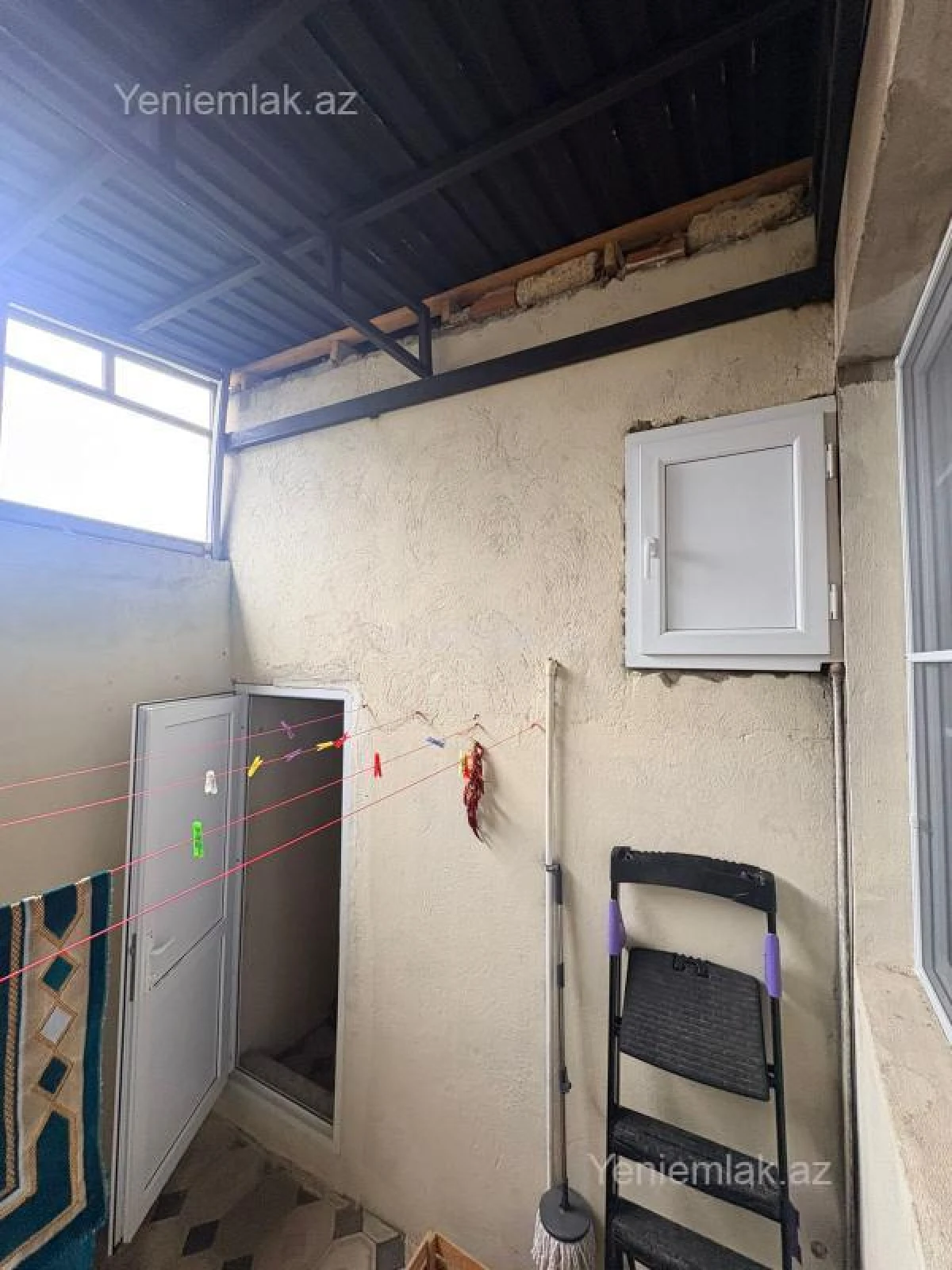 Satılır 4 otaqlı həyət evi 96 m²