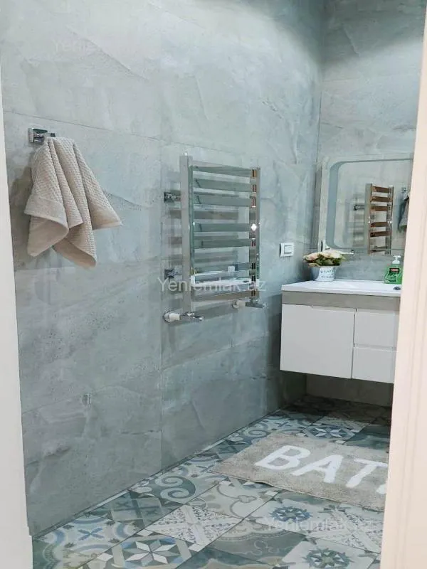 Satılır 2 otaqlı yeni tikili 60 m²