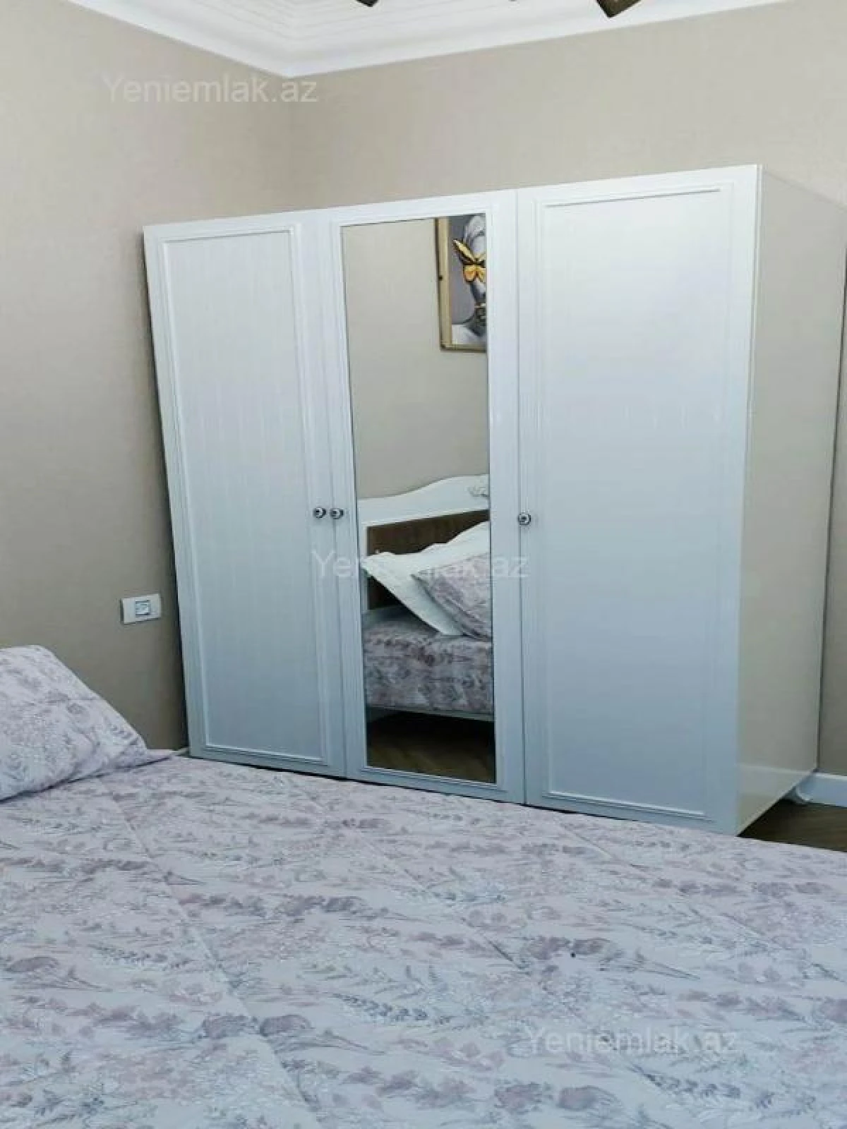 Satılır 2 otaqlı yeni tikili 60 m²