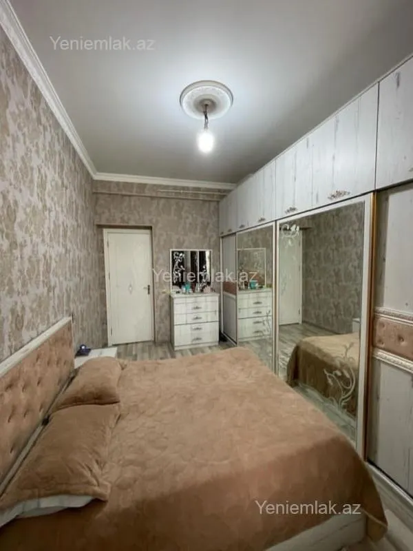 Satılır 3 otaqlı yeni tikili 90 m²