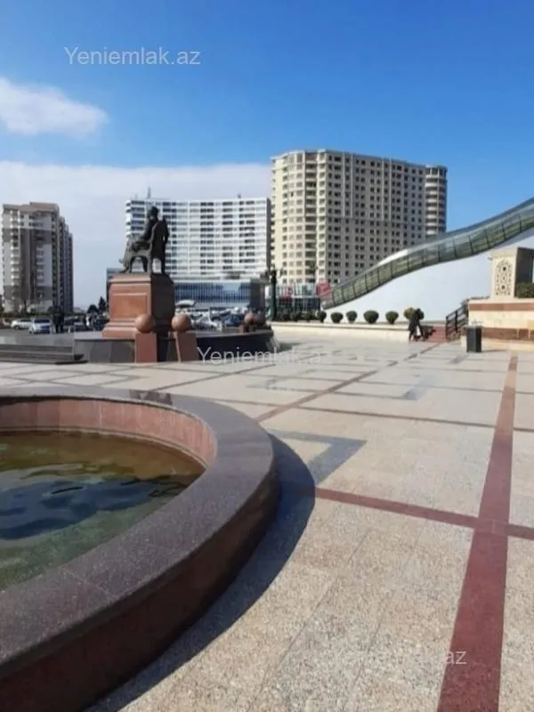 Satılır 3 otaqlı yeni tikili 90 m²