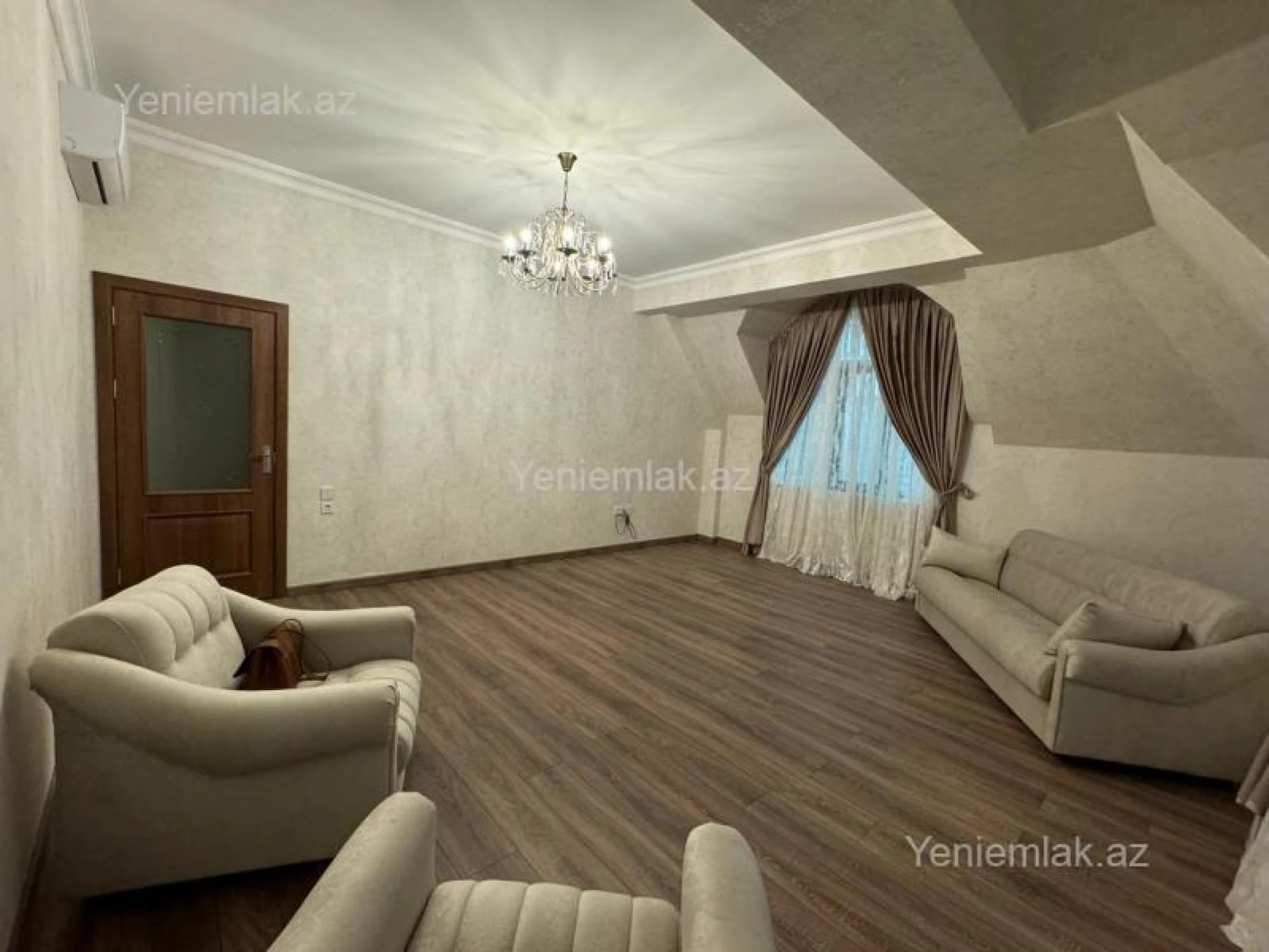Satılır 3 otaqlı yeni tikili 125 m²
