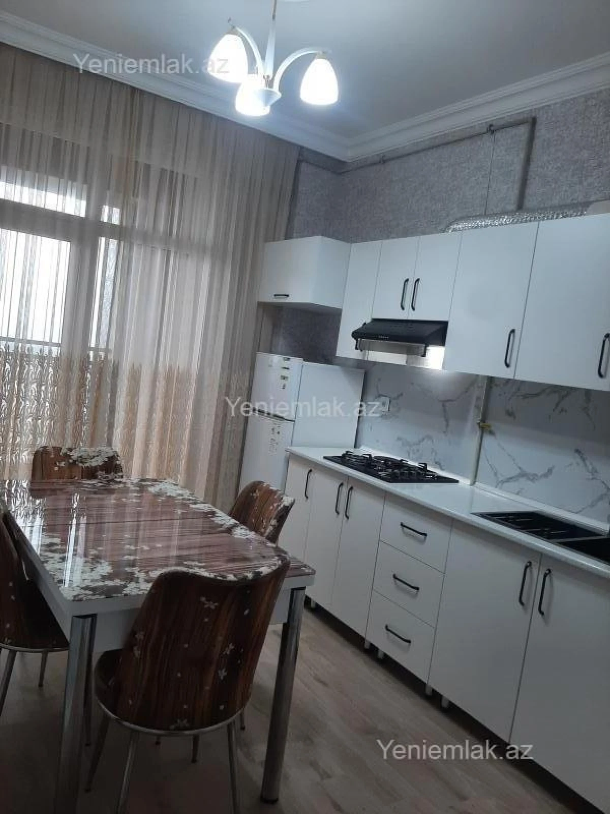 Satılır 2 otaqlı yeni tikili 93 m²
