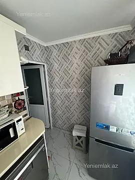 Satılır 3 otaqlı köhnə tikili 70 m²