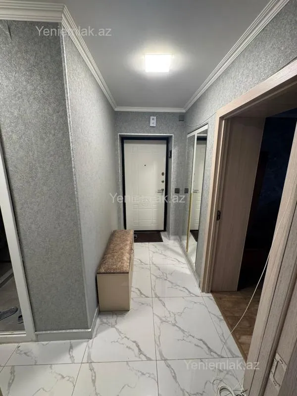 Satılır 3 otaqlı köhnə tikili 70 m²