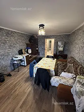 Satılır 3 otaqlı köhnə tikili 70 m²