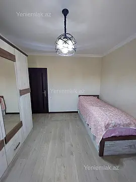 Satılır 4 otaqlı köhnə tikili 120 m²