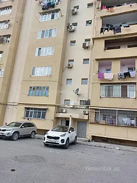 Satılır 4 otaqlı köhnə tikili 120 m²