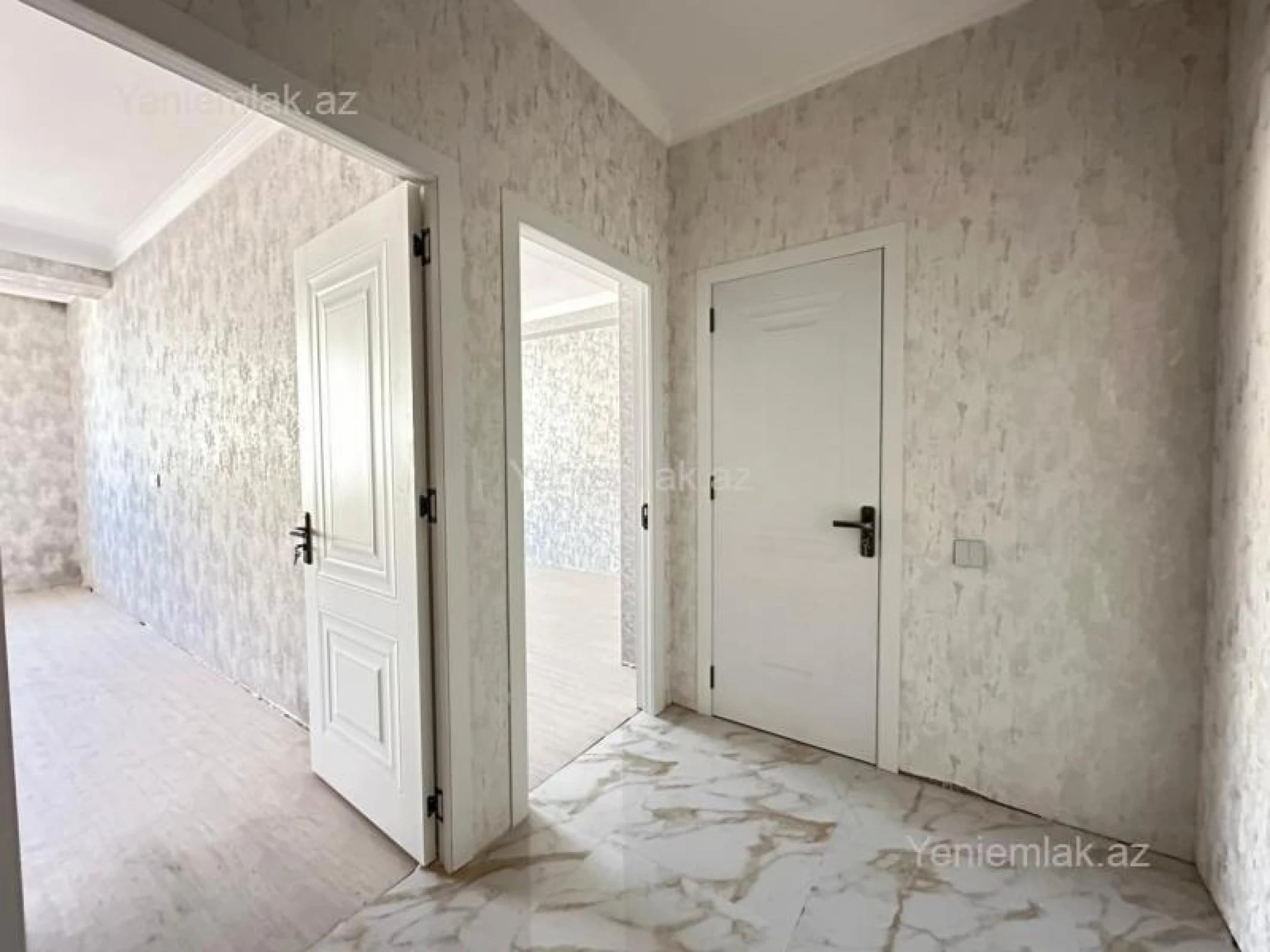 Satılır 3 otaqlı yeni tikili 107.81 m²