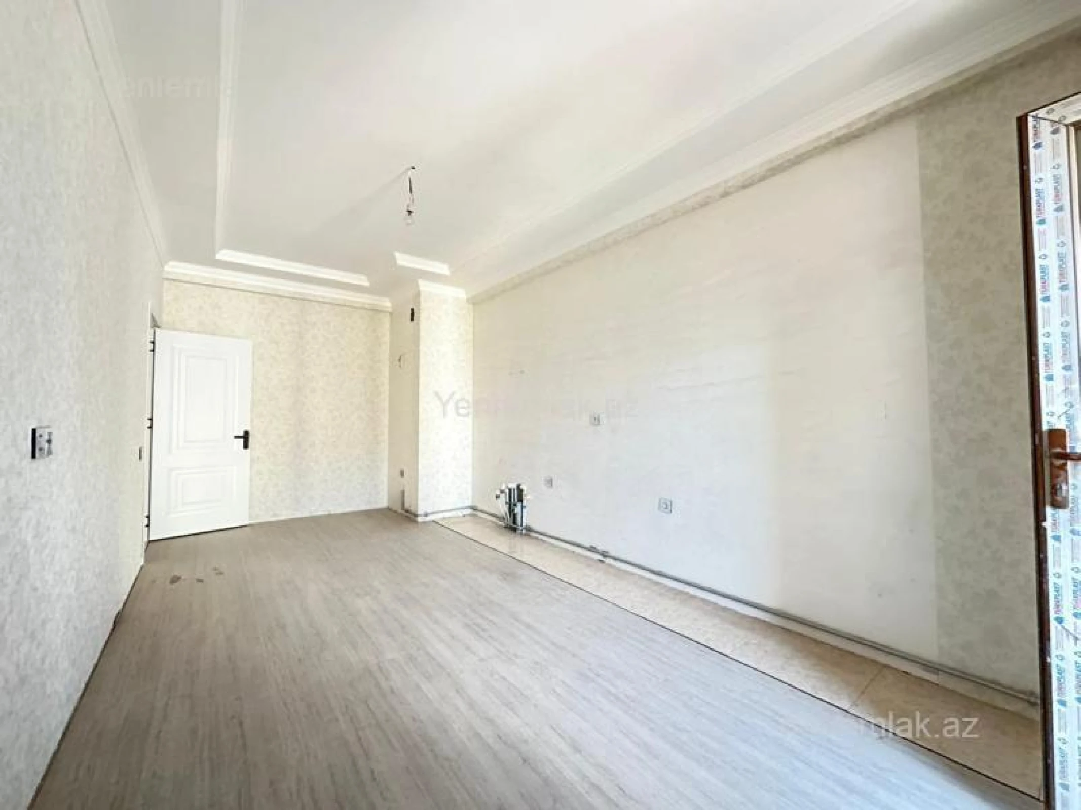 Satılır 3 otaqlı yeni tikili 107.81 m²