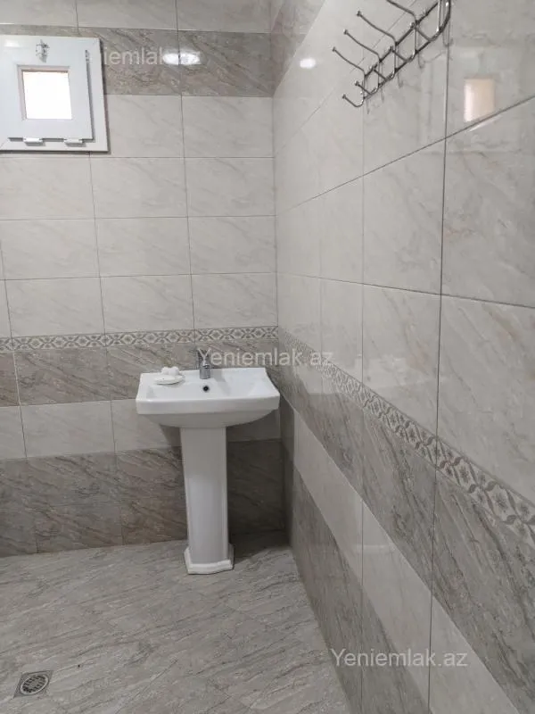 Kirayə verilir 3 otaqlı həyət evi 90 m²