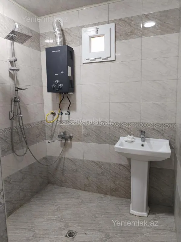 Kirayə verilir 3 otaqlı həyət evi 90 m²