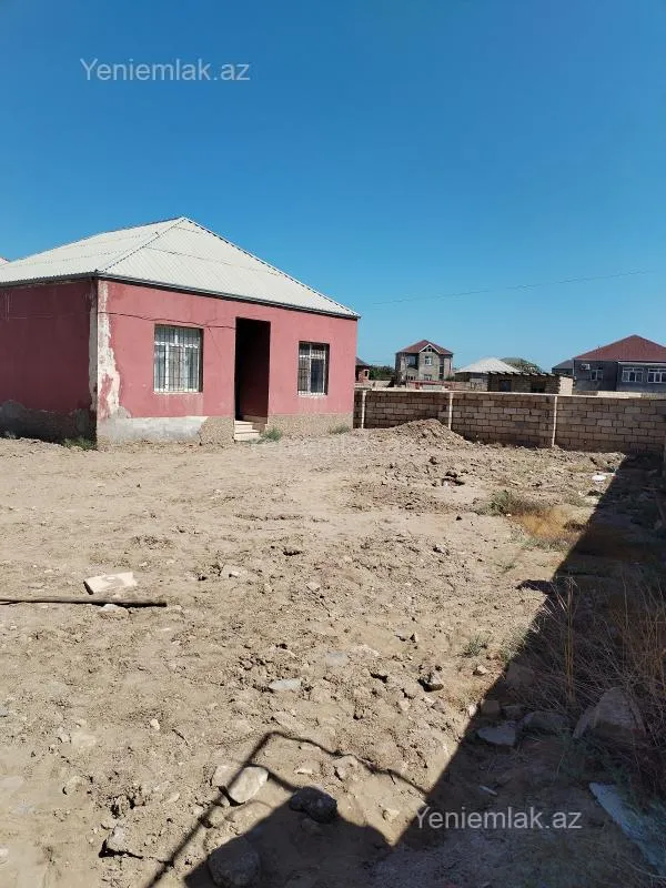 Kirayə verilir 3 otaqlı həyət evi 90 m²