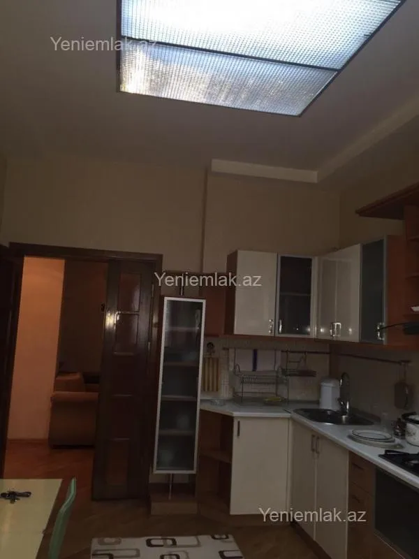 Satılır 2 otaqlı yeni tikili 110 m²