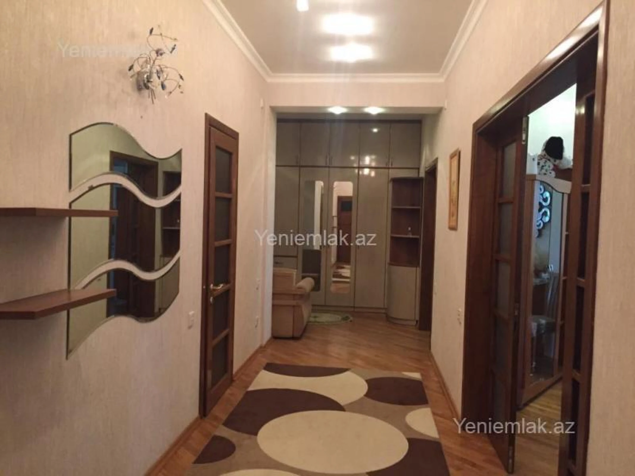 Satılır 2 otaqlı yeni tikili 110 m²