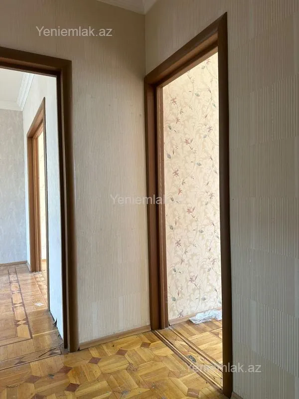 Satılır 3 otaqlı köhnə tikili 75 m²