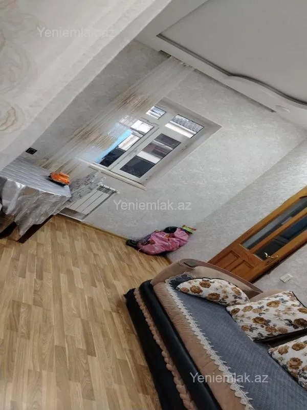 Satılır 3 otaqlı həyət evi 80 m²