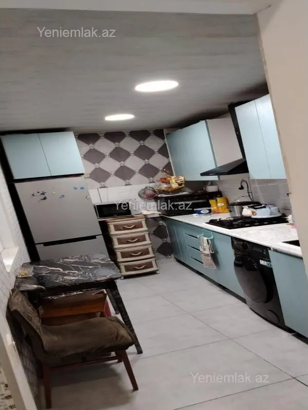 Satılır 3 otaqlı həyət evi 80 m²