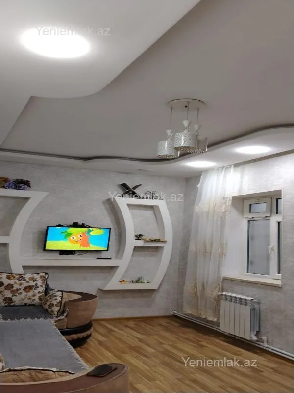 Satılır 3 otaqlı həyət evi 80 m²