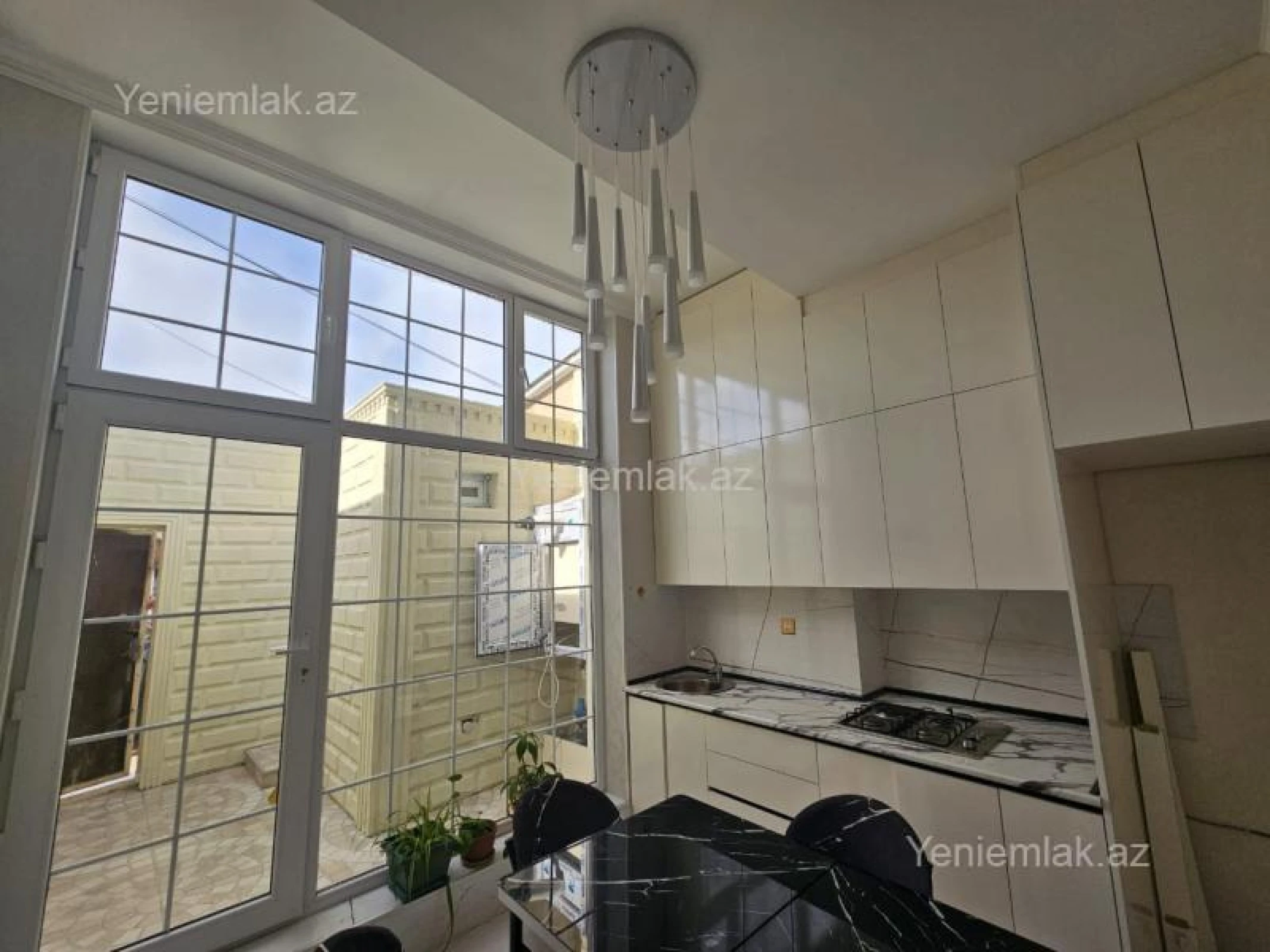 Satılır 2 otaqlı həyət evi 50 m²