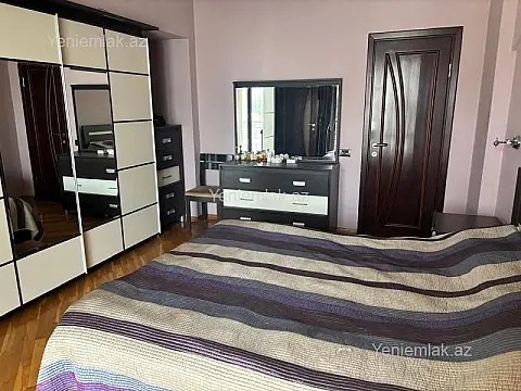 Satılır 3 otaqlı yeni tikili 125.2 m²