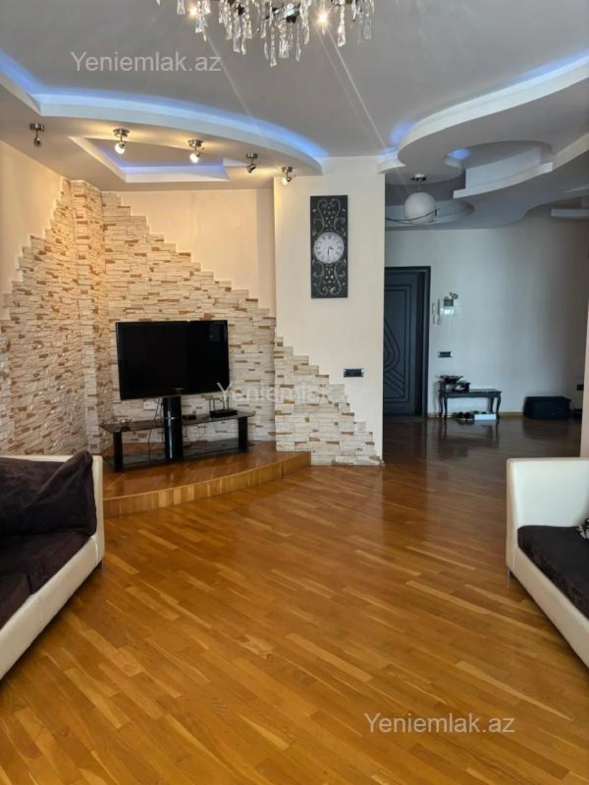 Satılır 3 otaqlı yeni tikili 125.2 m²