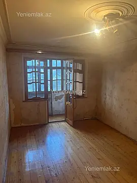 Satılır 1 otaqlı köhnə tikili 35 m²