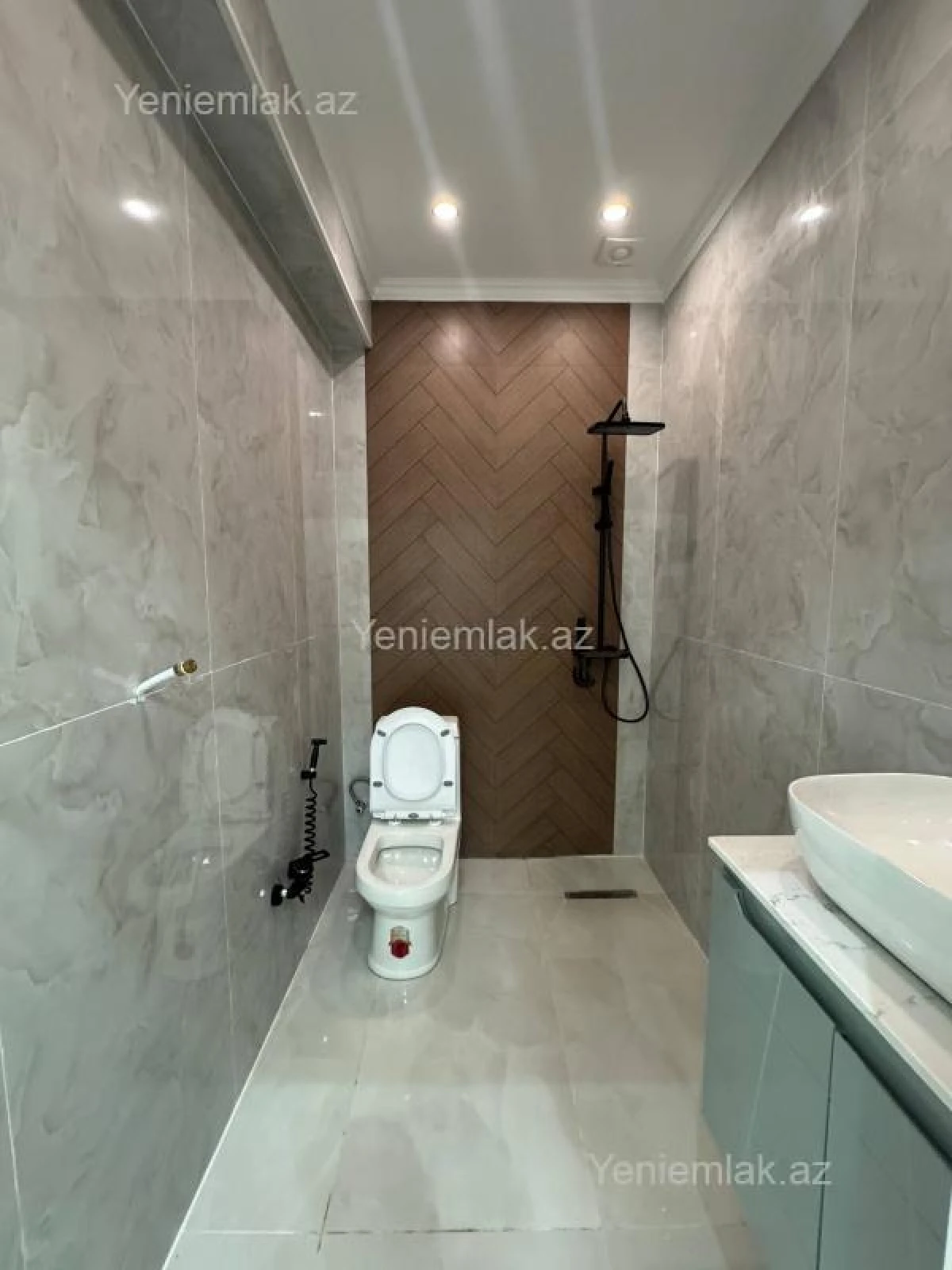 Satılır 3 otaqlı yeni tikili 74 m²