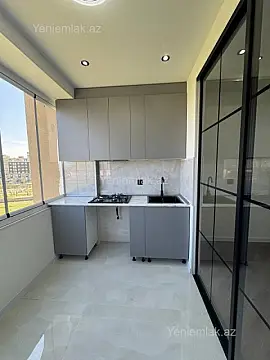 Satılır 3 otaqlı yeni tikili 74 m²