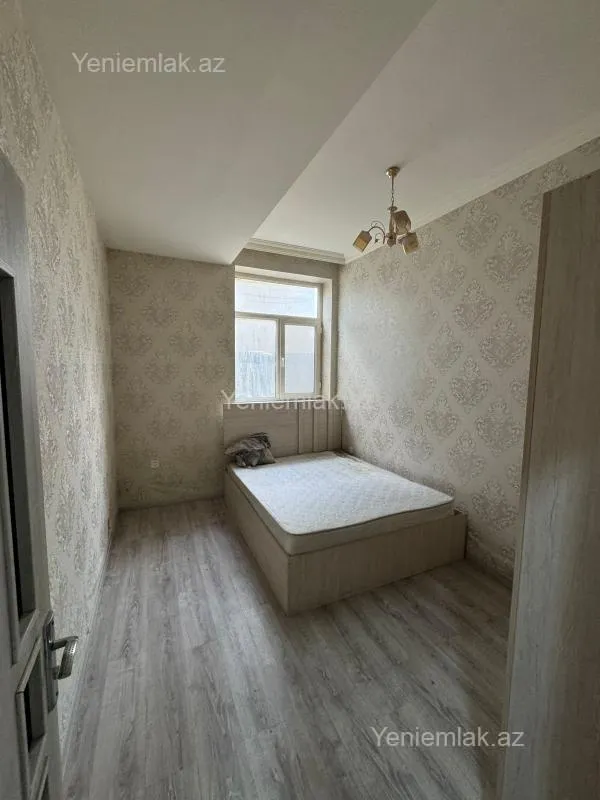 Satılır 3 otaqlı yeni tikili 74 m²