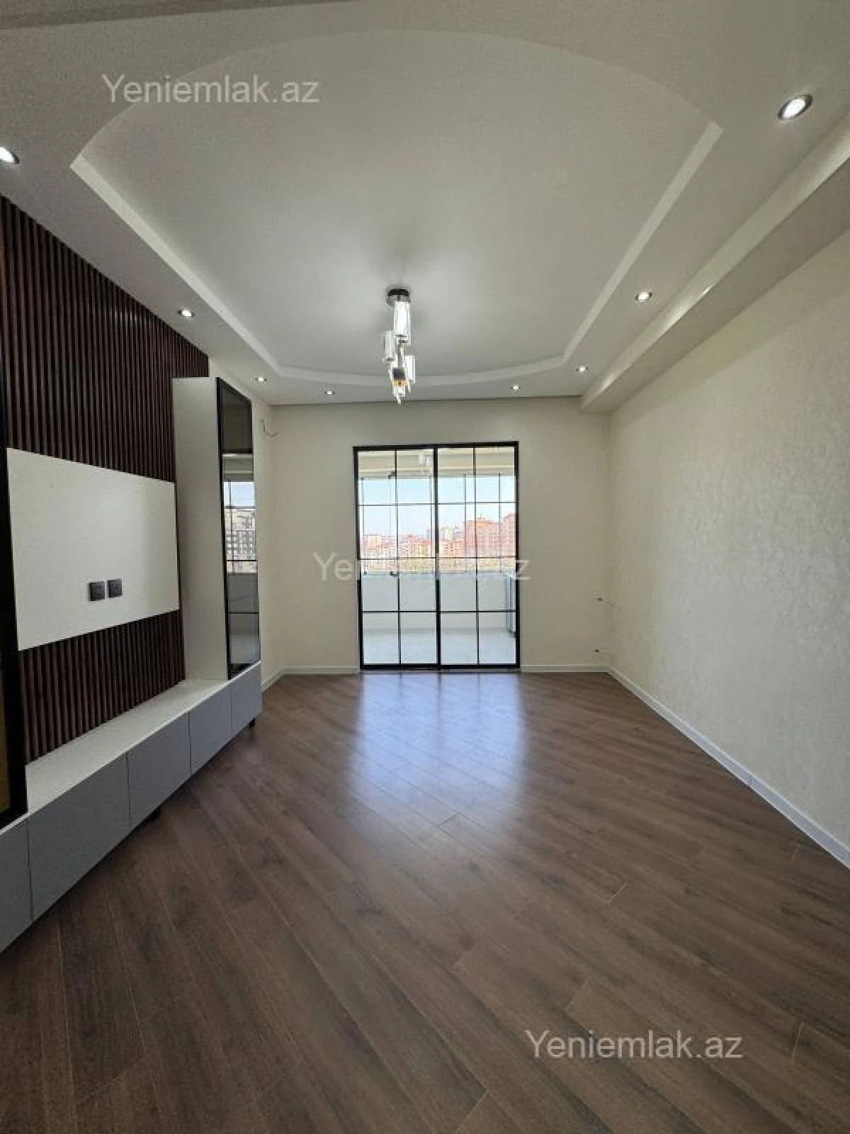 Satılır 3 otaqlı yeni tikili 74 m²
