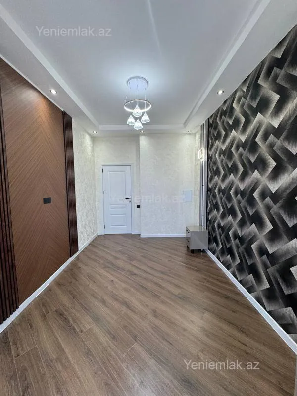 Satılır 3 otaqlı yeni tikili 74 m²