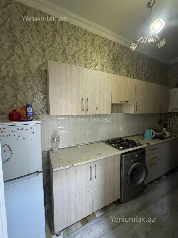 Satılır 3 otaqlı yeni tikili 74 m²