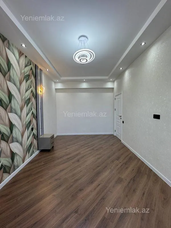 Satılır 3 otaqlı yeni tikili 74 m²
