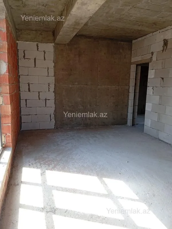 Satılır 4 otaqlı yeni tikili 127 m²