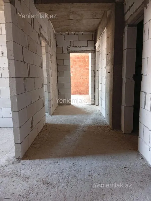 Satılır 4 otaqlı yeni tikili 127 m²