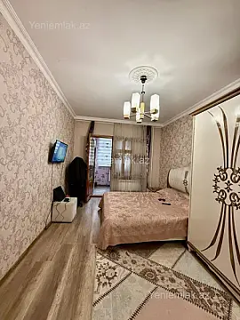 Satılır 3 otaqlı köhnə tikili 85 m²