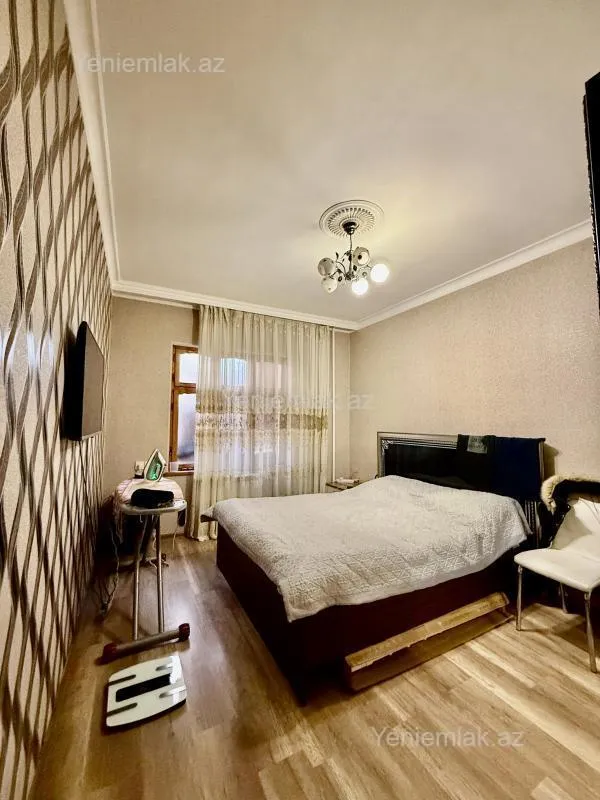 Satılır 3 otaqlı köhnə tikili 85 m²