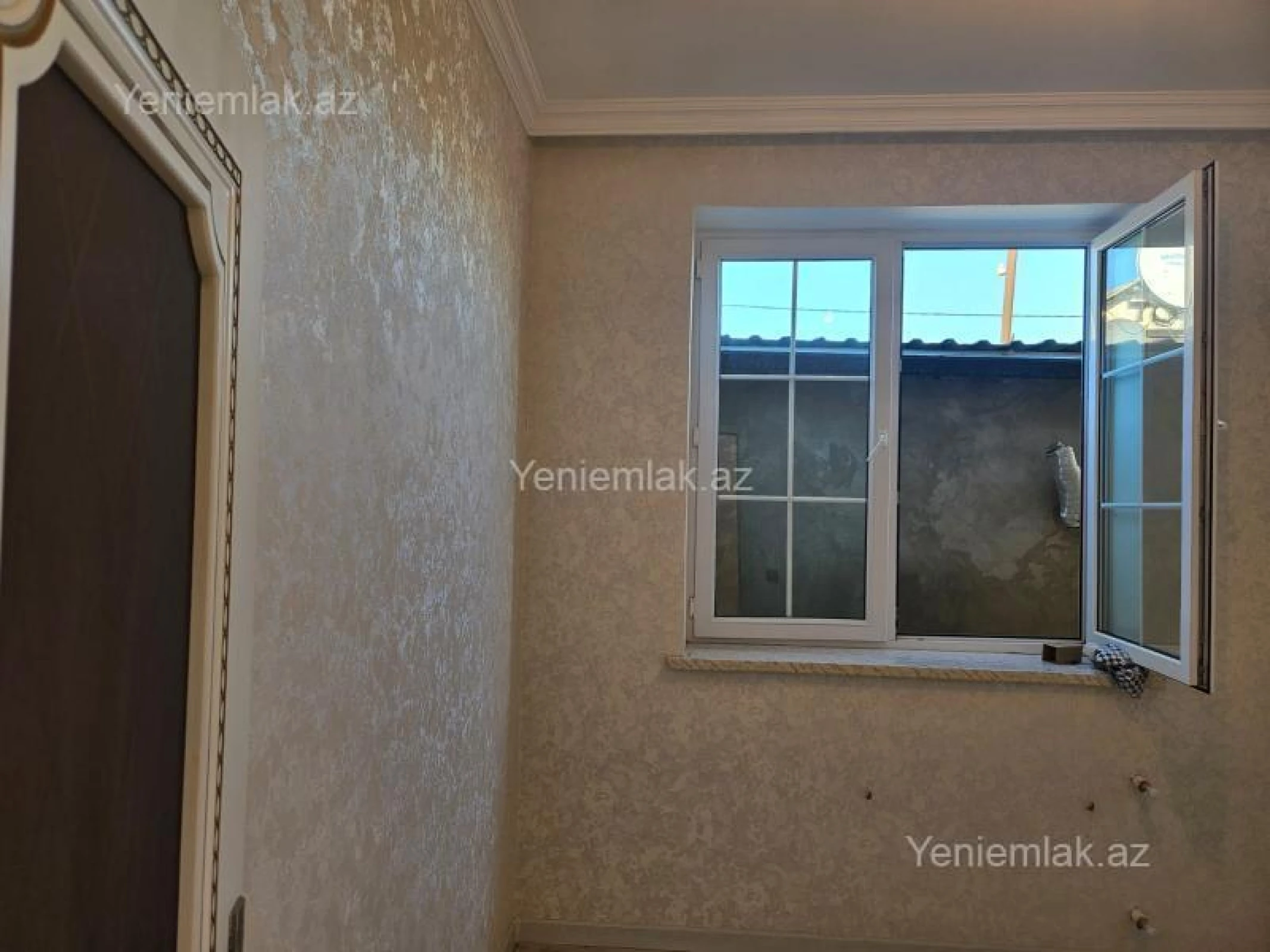 Satılır 3 otaqlı həyət evi 60 m²
