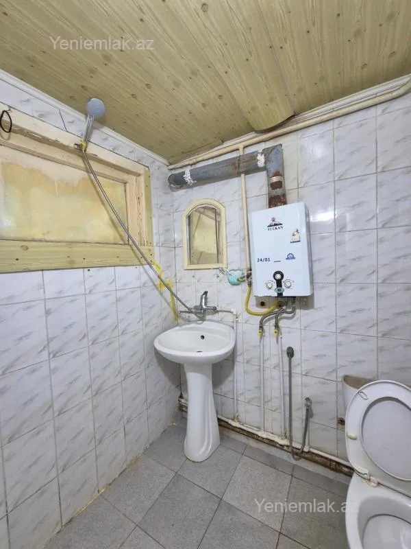 Satılır 1 otaqlı köhnə tikili 35 m²