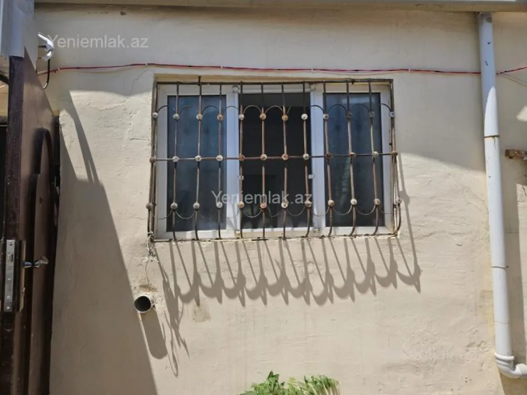 Satılır 2 otaqlı həyət evi 45 m²