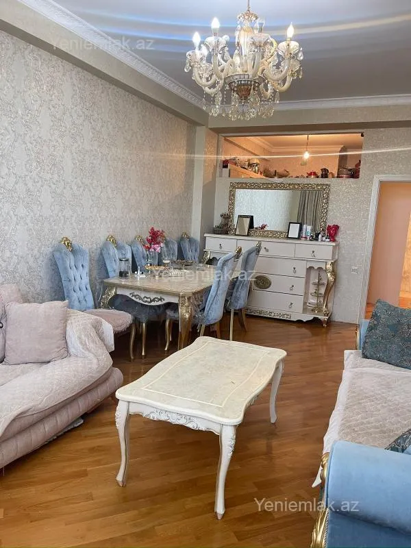 Satılır 2 otaqlı yeni tikili 68 m²