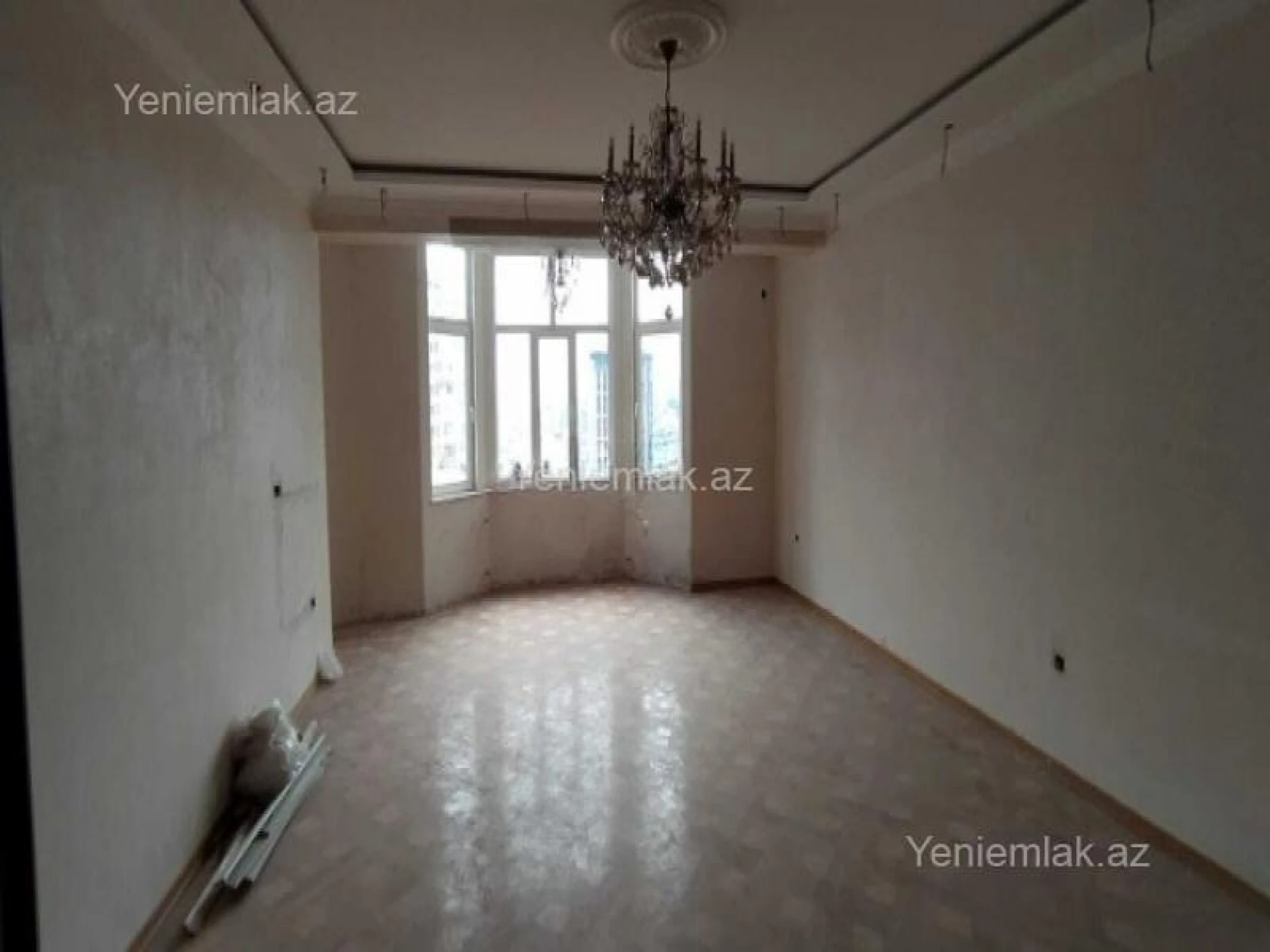 Satılır 3 otaqlı yeni tikili 155 m²
