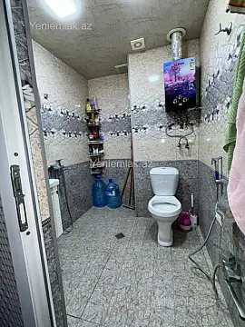 Satılır 2 otaqlı köhnə tikili 65 m²