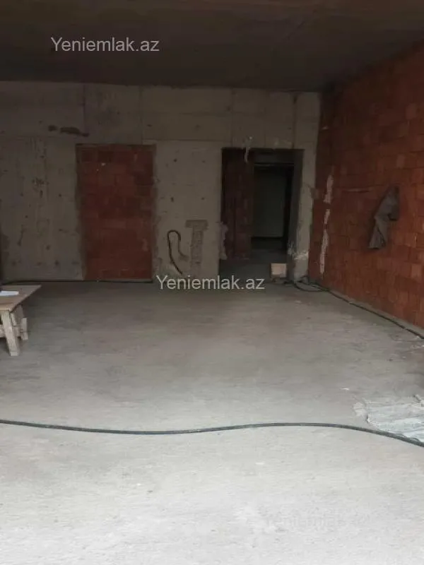 Satılır 2 otaqlı yeni tikili 72 m²